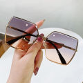 Vintage Sunglasses For Women New Trend Large Frame Gradient Color Versatile Men. 