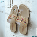 Fancy Casual Kohlapuri Chappal – Chapal Style Kolapuri Flats for Girl – Ladies Fashionable, Stylish, Comfortable and Easy to Walk Khussa Slippers – Party & Wedding Footwear – Handmade Traditional Design for Eid & Daily Wear – White Flats. 