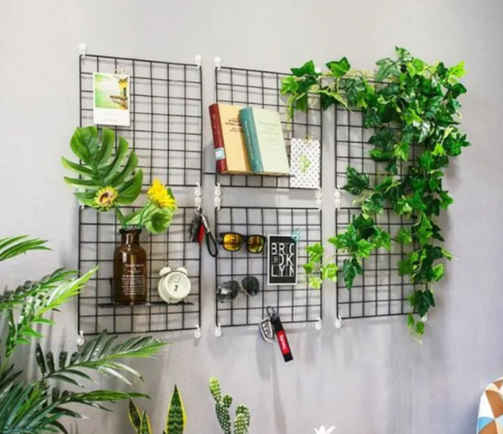 Metal%20Mesh%20Grid%20Panel%20Photo%20Wall%20D%C3%A9cor%20Art%20Display%20-%20Image%205