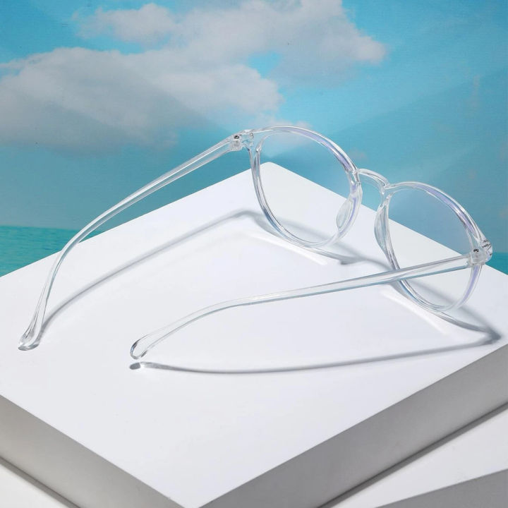 White%20Transparent%20Round%20Shape%20Glasses%20For%20Men%20And%20Women%20-%20Image%203