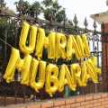 UMRAH MUBARAK FOIL BALLOON SET IN GOLDEN COLOR. 