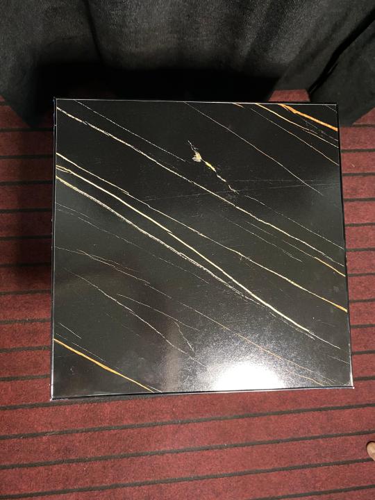 Square%20Metal%20Wire%20Coffee%20Side%20Table%20Removable%20Wooden%20Top%20Storage%20Hamper%20Basket%20-%20Image%202