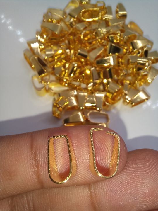 Pack%20of%206pcs,%20Pendant%20Clasp%20bail,%20Metal,%20DIY%20Customize%20Jewellary.%20-%20Image%203