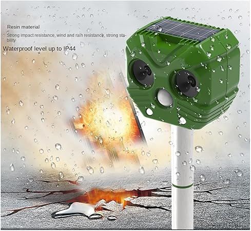 Solar Animal Repeller Ultrasonic Dog Repeller Animal Repellent Solar Powered Water Repellent with Vertical Rod