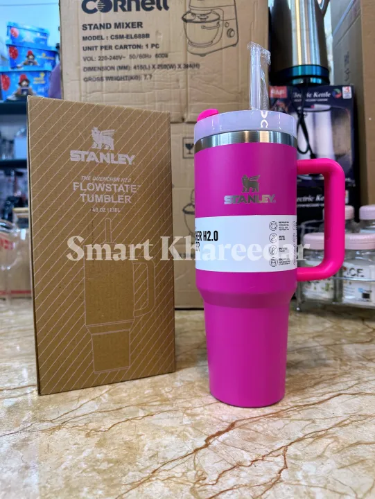 Stanley%20Quencher%20H2.0%20Flow%20State%20Tumbler%2040oz%20Cup%20-%20Image%204