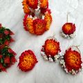 Bridal jewellery set, Bridal jewellery set Mehndi, mayon flower jewelry , Mehndi accessories, Mehndi Jewellery set for girls for Bridal.2 gajras+pair of earrings+1 tikka+1 ring. 