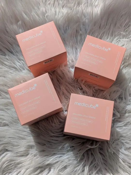 Medicube%20Collagen%20Jelly%20Face%20Cream%20%7C%20Korean%20Anti-Aging%20Moisturizer%20with%20Hydrolyzed%20&%20Soluble%20Collagen%20%7C%20110ml%20-%20Image%202