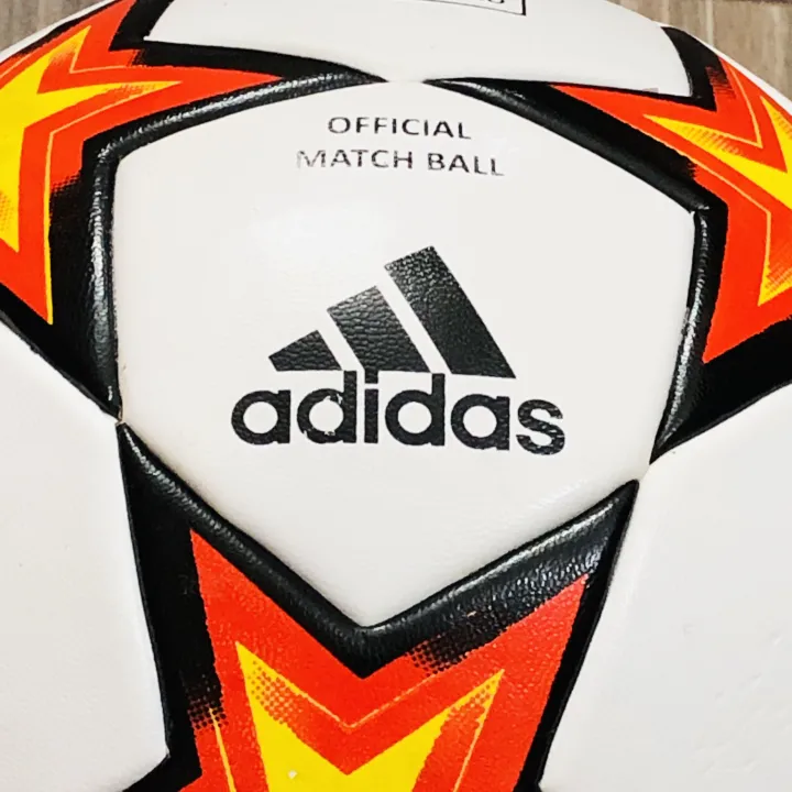 Champion%20league%20Soccer%20Foot%20Ball%202021%20Size%205%20with%20free%20Nozzle%20by%20King%20Sports%20-%20Image%206