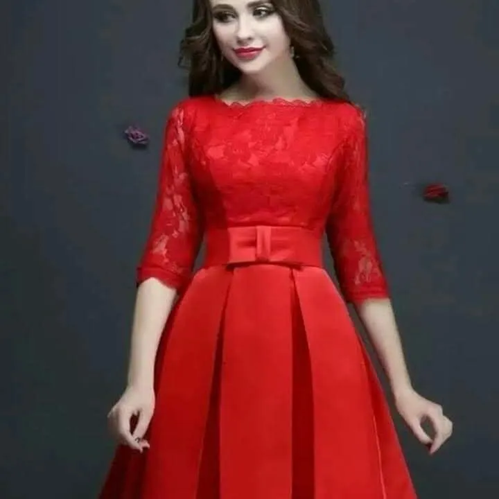 Star%20Garnet%20New%20Design%20Short%20Silk%20Frock%20For%20Girls/Ladies%20B-111-Elegant%20And%20Stylish%20Silk%20Frock%20-%20Image%202