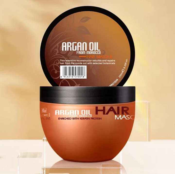 Oil%20Hair%20Mask%20Enriched%20with%20Keratin%20Protein%20-%20Deep%20Repair%20&%20Smoothness%20for%20All%20Hair%20Types%20(250ml)%20-%20Image%205