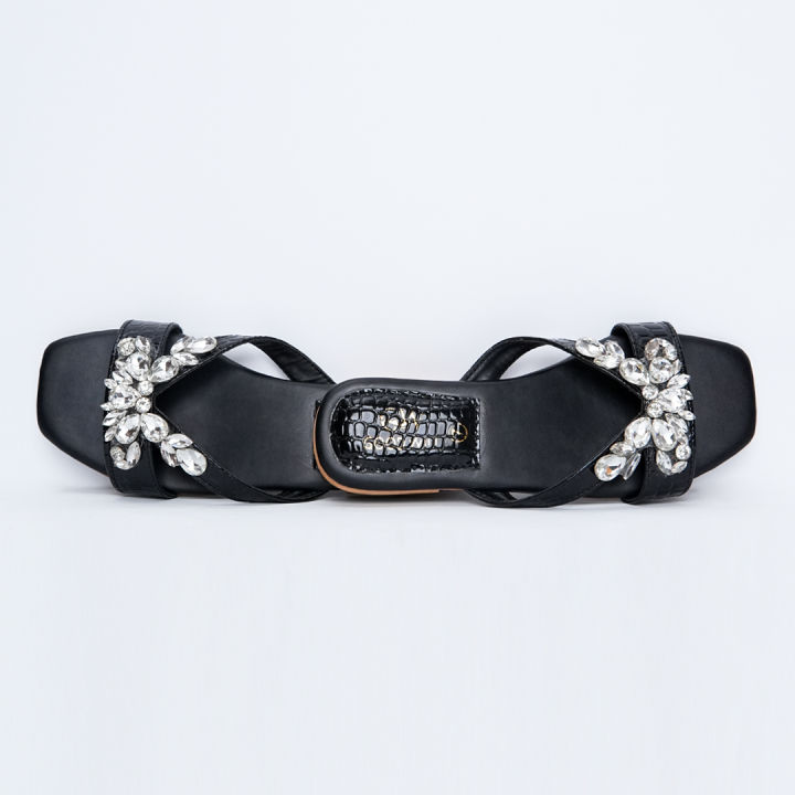Stylish%20Trendy%20Unique%20Slides%20Having%20Crystal%20Stone%20Strips%20on%20the%20top%20For%20women%20-%20Image%209