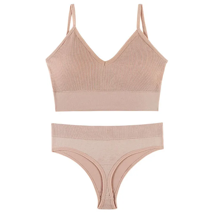 Shelfen%20Girls%20&%20Women%20Seamless%20Bra%20&%20Panty%20Set%20%E2%80%93%20Comfortable%20Daily%20Wear%20Ladies%20Innerwear%20Pakistan-%20-%20Image%204