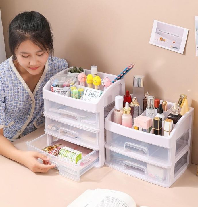 Makeup%20%7C%20Jewelry%20Storage%20Holder%20Box%20with%201/2%20Big%20Drawer%20Layers,%20Transparent%20Design,%20Large%20Number%20of%20Items,%20Ideal%20for%20Displaying%20in%20the%20Organizer%20Or%20on%20a%20Dressing%20Table,%20Perfect%20for%20Organizing%20makeup%20on%20a%20Beauty%20Parlour%20Desktop%20-%20Image%205