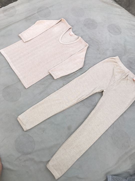 Women%E2%80%99s%20Merino%20Wool%20Thermal%20Body%20Warmer%20Suit%20%E2%80%93%20Soft,%20Stretchable%20&%20Stylish!%20-%20Image%204