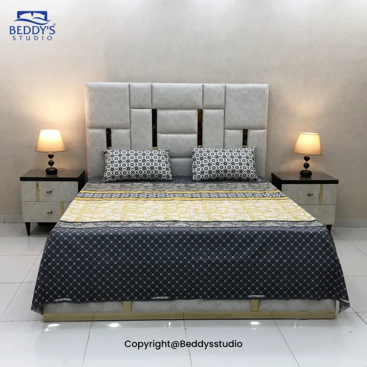 Beddys%20Studio%20Double%20%20King%20Size%20Printed%20Bedsheet%20Set%20With%202%20Pillow%20Cover%20(19%20x%2029)%20Inches%20-%20Image%203