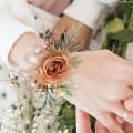 Hand Flower Brooch Pin with Rose Bud for Bridesmaid Party Groom Groomsmen Brooch. 