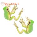 Animal Ear Cuffs Tree Frog Ear Clips Realistic Animal Shape Non-pierced Earrings for Party Events Daily Wear Electroplated Alloy Anti-slip Design Unique Frog Ear Accessory. 