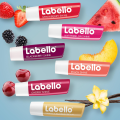 Labello BlackBerry Shine Lip Balm 4,8 g. 
