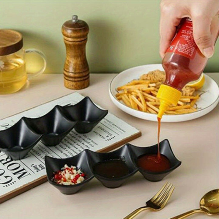 Multi-Purpose%203-Compartment%20Sauce%20Dish%20%E2%80%93%20Premium%20Quality%20Plastic%20Condiment%20Tray%20with%20Triple%20Grid%20Design%20for%20Sauces,%20Dips,%20Pickles,%20and%20Snacks%20%E2%80%93%20Stylish%20Serving%20Plate%20for%20Hot%20Pot,%20Appetizers,%20Sushi,%20Japanese%20Cuisine%20%E2%80%93%20Great%20for%20Home,%20Party,%20and%20Restaurant%20-%20Image%206