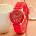 【ETOP】Relogio Feno  Fashion Casual Ladies white Silicone Geneva Quartz watch Ladies Sport Digital Watch Holiday Gift Chasy. 