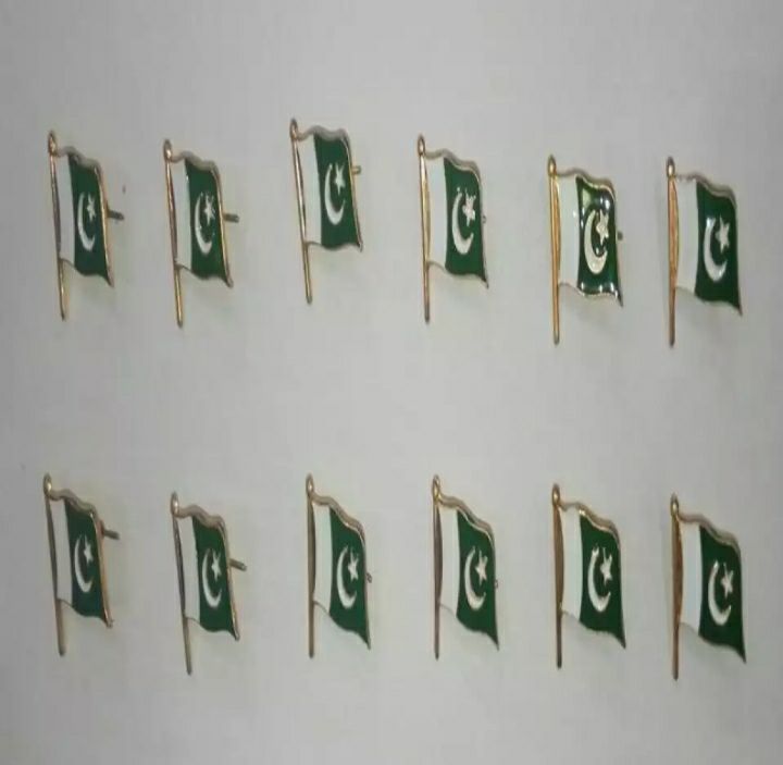 Pack%20of%2012pc%20-%20Pakistan%20Flag%20Badge%20-%20Metal%20-%20Image%203