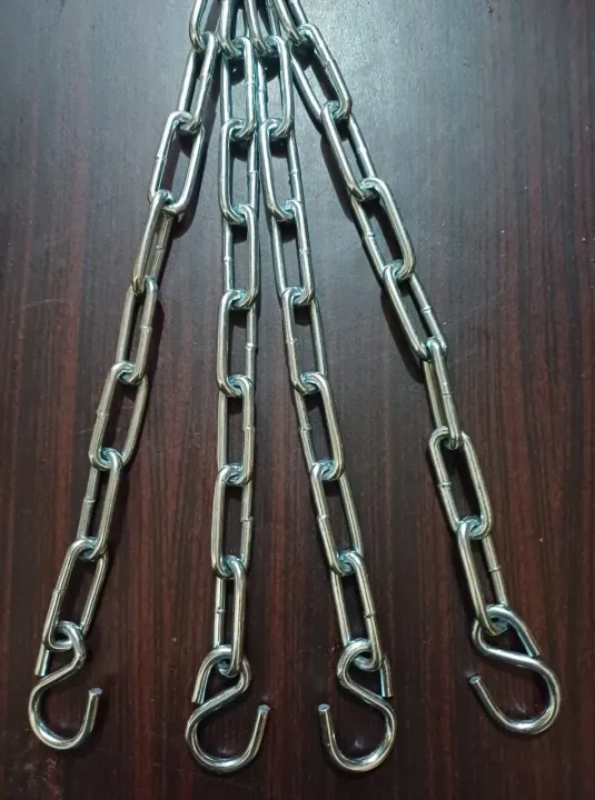 4-in-1%20Punching%20Bag%20Set%20with%20Boxing%20Gloves,%20Hand%20Wraps%20&%20Chain%20-%203%20&%204%20Feet%20Options%20-%20Image%205