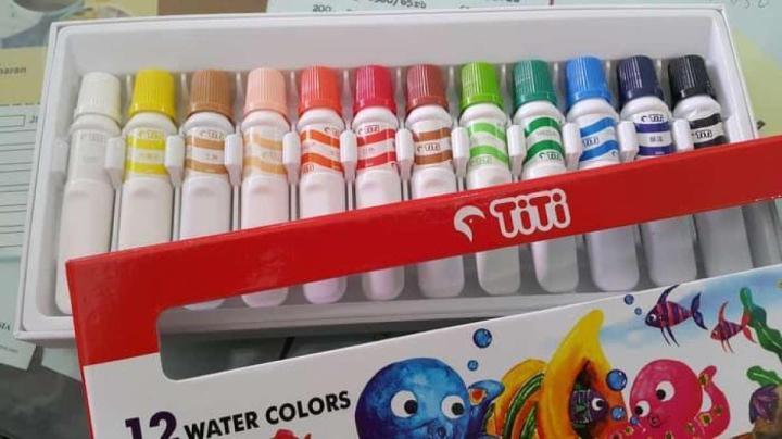 TITI%20water%20color%20paints%2012pcs%20-%20Image%202