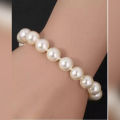 White Pearl Beads Beautiful Bracelet for Girls woman. 