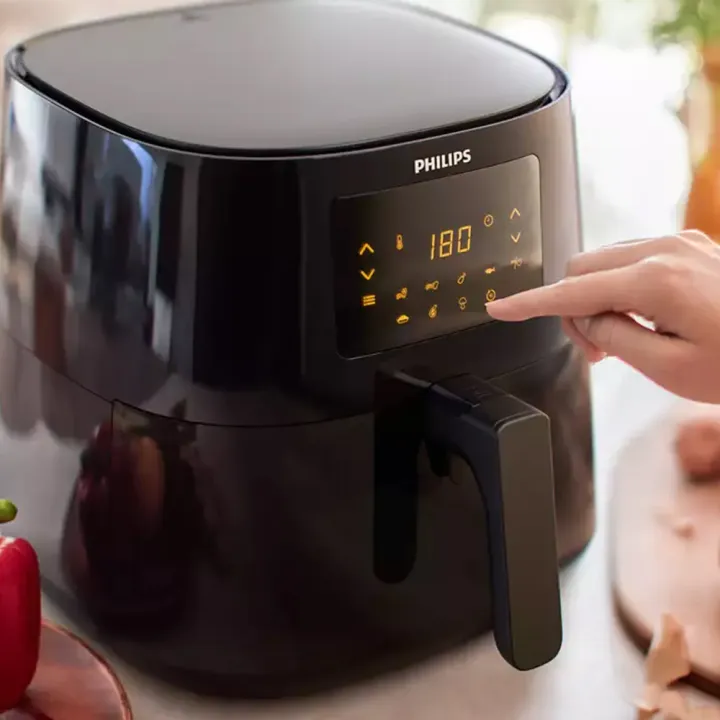Philips%202000W%20Essential%20Airfryer%20XL%20HD9270%20-%20Image%206