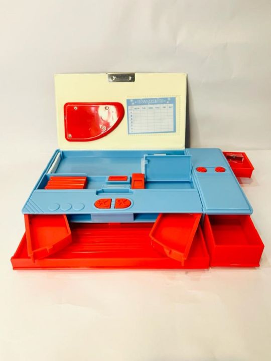 Multifunction%20Pencil%20Box%20With%20Calculator%20For%20School%20Use%20Spiderman%20Character%20-%20Image%202