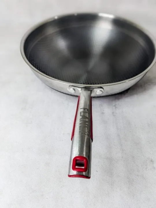 Stainless%20Steel%20Frying%20Pan%20316%20Stainless%20Steel%20Household%20Flat%20Bottom%20Cooking%20Pan%20With%20Steel%20Handle%20Double-sided%20Honeycomb%20Uncoated%20Non-stick%20Pan%20Home%20Kitchen%20Cookware%20(Color%20:%20Black,%20Size%20:%2034cm)%20-%20Image%206