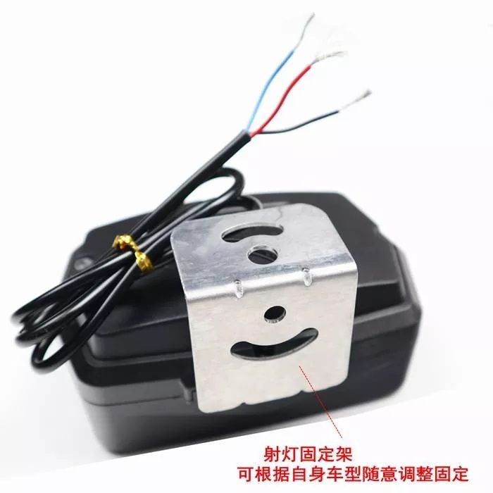 Super%20Bright%2021%20LED%20Light%20Bar%20For%20Car%20Bumpers,%20Jeeps%20&%20Bikes%20Universal%20Fitting%20-%20Image%206