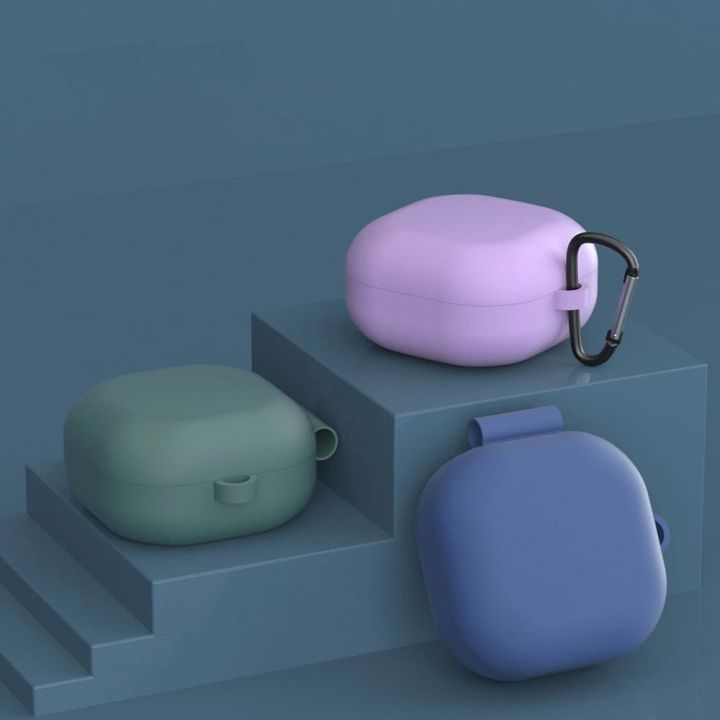 Silicone%20Cover%20for%20Samsung%20Galaxy%20Buds%20Pro%20/%20Buds%20Live%20/%20Buds%202%20/%20Buds%202%20Pro%20%7C%20Protective%20Case%20Anti-Scratch%20Shockproof%20with%20Keychain%20-%20Image%203