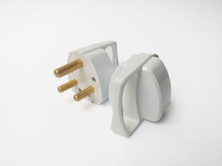 3%20PIN%20POWER%20PLUG%20TOP%20PLUG%2020A%20WITH%20HANDLE%20%7C%20Rewirable%20Three%20Pin%20Plug%20-%20Image%203