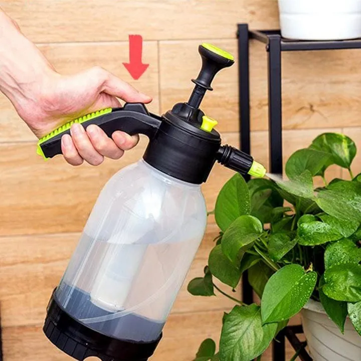 2L Transparent Water Spray Bottle