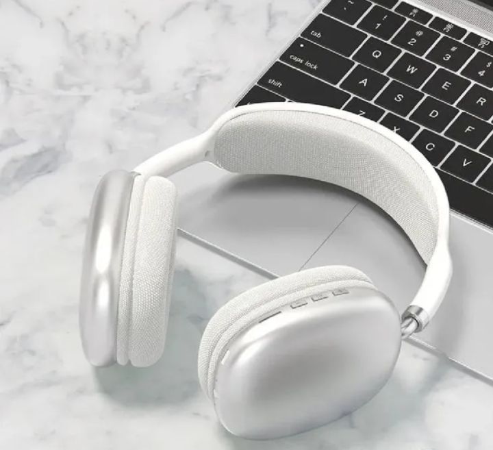 Wireless%20Over%20Ear%20Bluetooth%20Headphones%20Deep%20Bass%20Headset%20With%20Mic%20for%20Boys%20&%20Girls%20%7C%20Sports%20&%20Fitness%20%7C%20compatible%20With%20all%20devices%20-%20Image%205