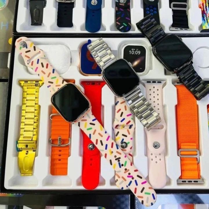 Newest%20I30%20pro%20max%20SUIT%20Smart%20watch%20with%20Earbuds%20Series%209%20Smartwatch%2011%20in%201%20-%20Image%203