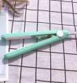 Travel Mini Hair Flat Iron Ceramic Plate Hair Straightener & Straightner. 