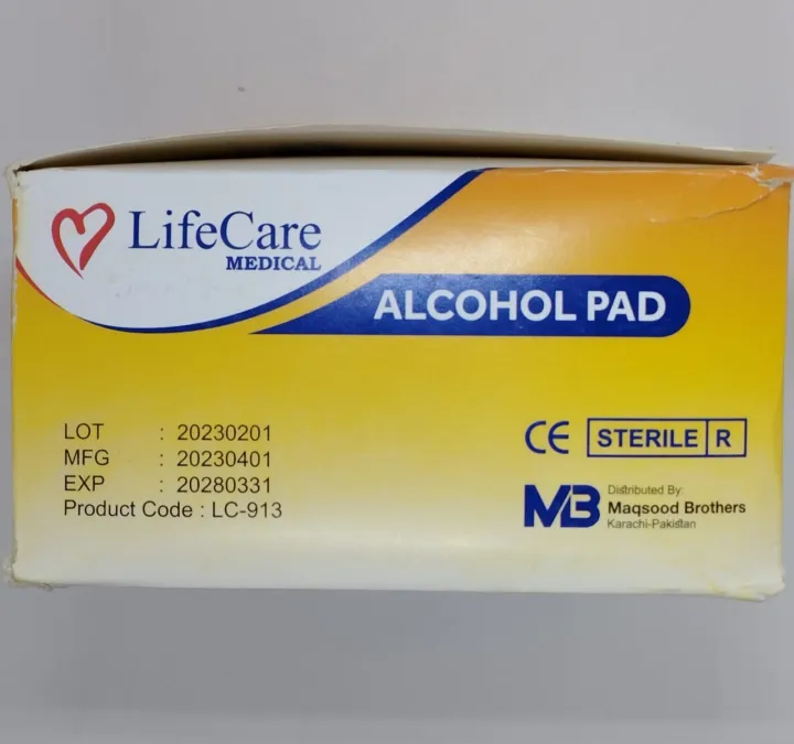 100%20pieces%20Alcohol%20Pad%20/Alcohol%20Swab%20-%2070%25%20Isopropyl%20-%20Image%202