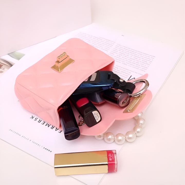 Mini%20Kids%20Korean%20Jelly%20Bag/%20Mini%20%20Silicone%20Coin%20Bag%20For%20Girls/%20Girls%20Shoulder%20Bags/Cute%20Small%20Bag%20For%20Girls/Fashion%20Shoulder%20Bag/%20Vanity%20Bag%20For%20Girls/%20Long%20Crossbody%20Style%20Ladies%20Phone%20Bag%20/%20Mini%20Shoulder%20Bag%20For%20Girls/%20Bag%20For%20Girls/%20Water%20Resistant%20Bag%20-%20Image%206