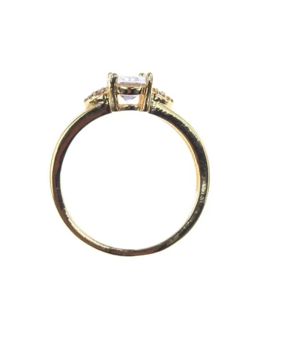 Gold%20plated%20daimond%20cut%20zircon%20ring%20with%20gift%20box%20-%20Image%204