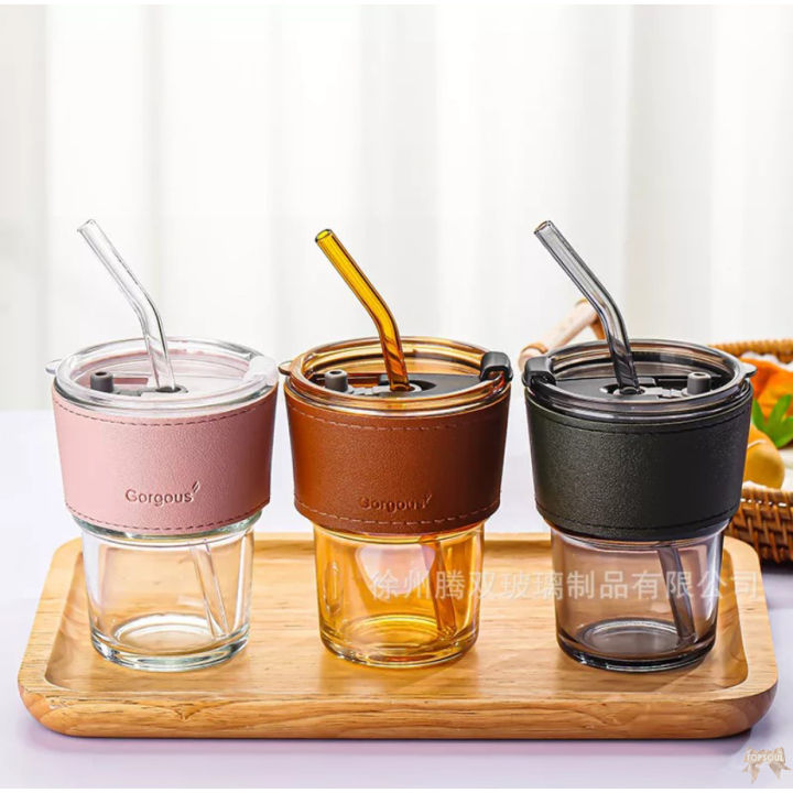 450ml%20Coffee%20Glass%20Mug%20Cups%20with%20Lids%20and%20Straws%20with%20Leather%20Sleeve%20-%20Image%208