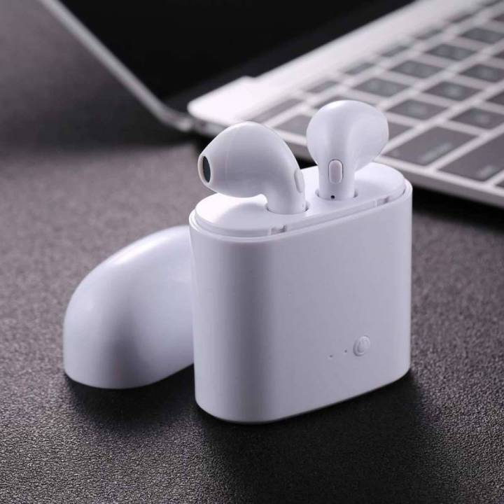 ​Built-in 60mah battery provides about 4 hours of continuous music time &talking time and 100 hours of standby time with a single full charge.