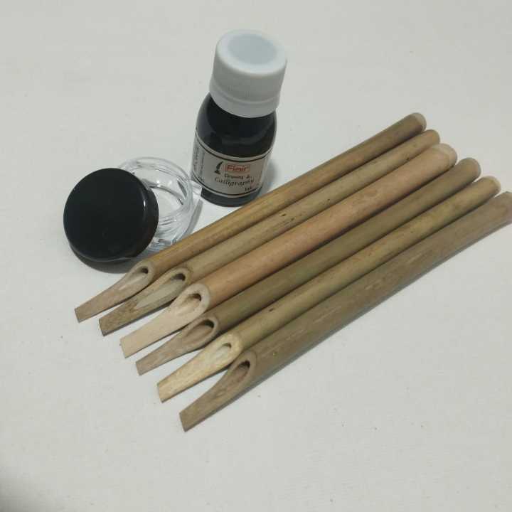 Openness%20-%20Arabic%20Calligraphy%20Set%20-%2006%20Reed%20Bamboo%20Qalams/Pens%20+%201%20Black%20Ink%2030ml%20+%2001%205ml%20Ink%20Jar%20-%20Image%202