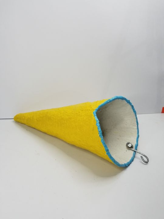 Conical%20Flower%20Pots%20-%20Image%204