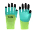 Gardening Tools 3-Pcs Set Pruning Shear Shovel Spade Hoe Rake 3 Piece Set Gardening Tool Gardening Shovel,Gardening Planting Digging Iron Hoe Rake for Gardening, Digging, Planting and plant cutter. 