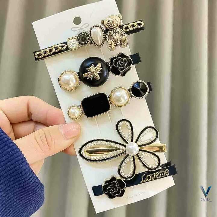 Womens Fancy Ear'rings & Hair Clips Card