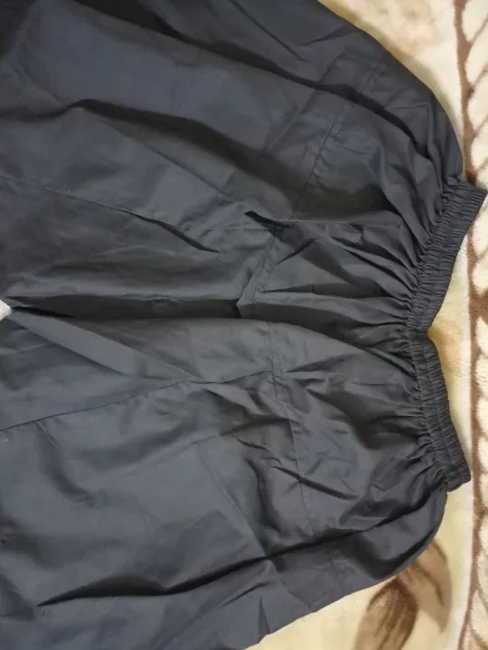 Regular%20Cotton%20Shalwar%20for%20Women/Girls%20-%20Elastic%20Waist,%20Black,%20Available%20in%20S/M/L/XL/XXL,%20Suitable%20for%20All%20Seasons%20-%20Image%205