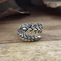 Anime Tokyo Ghoul Ring Kaneki Ken Metal Centipede Rings Unisex Adjustable Fashion Halloween Cosplay Accessories Gift. 