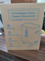 De Oxigeno YK1002-2 Portable Oxygen Concentrator, Flow Rate: 2L-10L adjustable. 